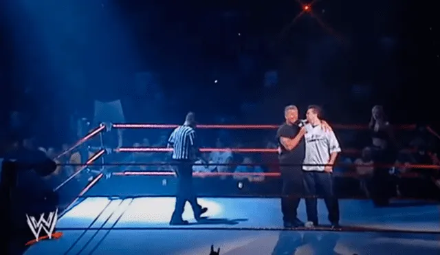 Shawn Michaels hizo pareja con "Dios" para enfrentar a Vince y Shane McMahon en Backlash 2006. | Foto: WWE