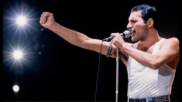 Freddie Mercury - 73 años - Sida