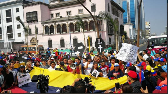 Venezolanos en Lima protestaron contra el “fraude electoral”
