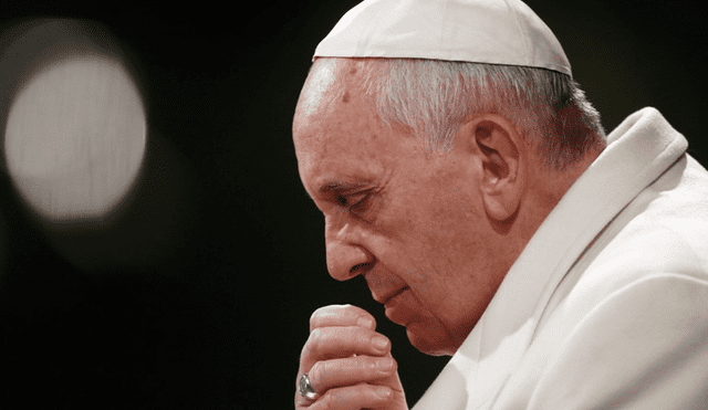 Sacerdote impacta al expresar su deseo por la pronta muerte del Papa Francisco