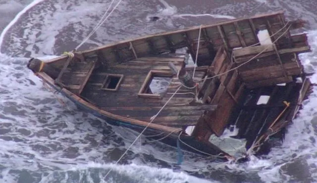 Entre los restos del 'barco fantasma' se hallaron dos cabezas cercenadas. Foto: EBU.