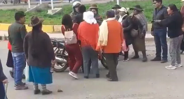 Juliaca: Reportan un detenido e incidentes durante paro de estudiantes de la Universidad Andina [VIDEO Y FOTOS]
