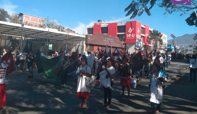 Marcha en Oaxaca por el Día Internacional de la Mujer