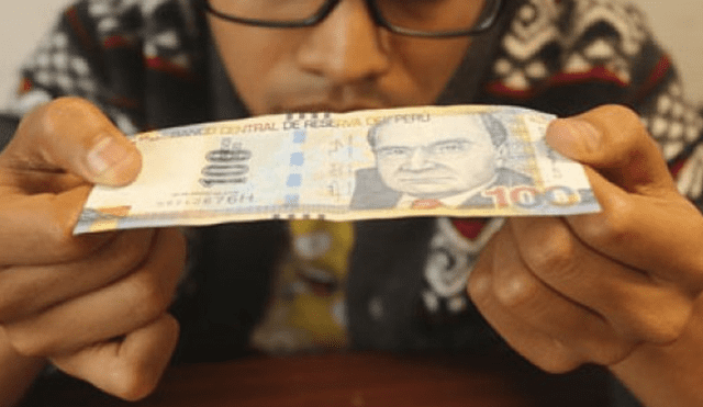 Proponen ley que ayudará a personas con discapacidad visual a reconocer billetes y monedas falsas