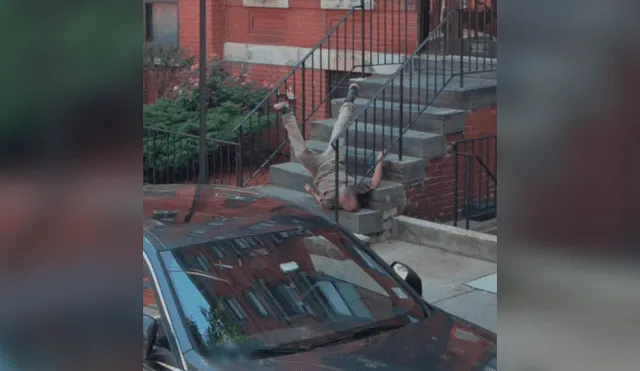 Google Maps: buscó a su padre y lo encontró cayendo por escaleras [FOTOS] 