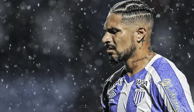 Paolo Guerrero llegó al Avaí a mediados de este año y todavía no anota goles. Foto: Avaí/Twitter