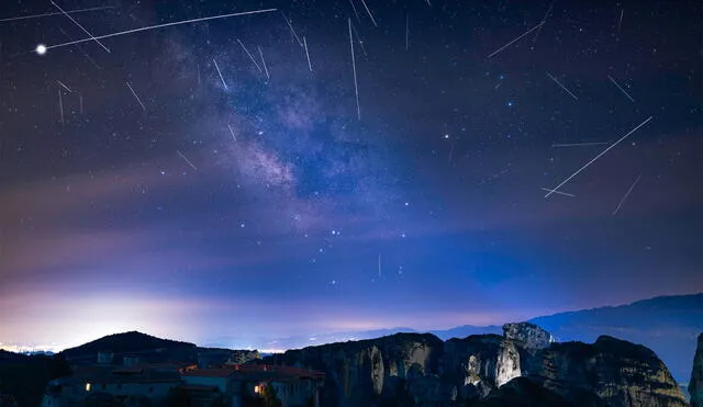 Durante las lluvias de estrellas, se pueden ver decenas o cientos de meteoros surcando el cielo. Foto: Flickr