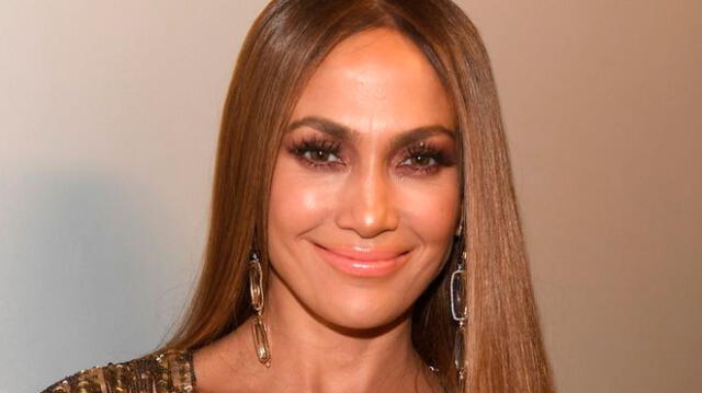 Instagram viral: Jennifer Lopez saca su lado más atrevido al usar mallas [FOTO]