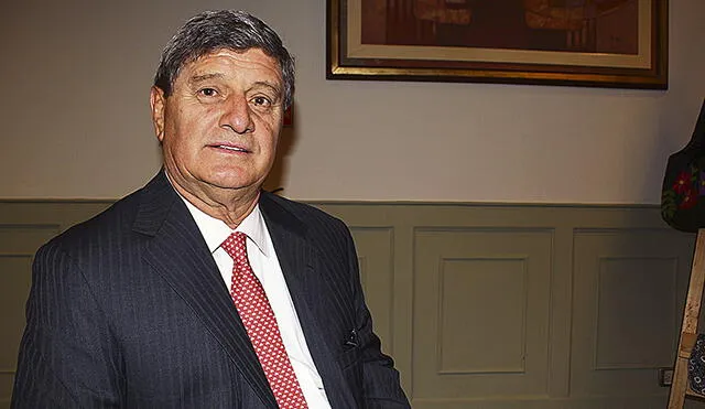 “Alfredo Barnechea no es el candidato natural presidencial de Acción Popular”