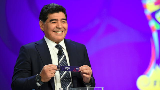 Maradona: El millonario contrato que logró para que aparezca en el juego “PES 2017”
