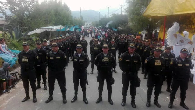 Cajamarca: policía vigiló corso de carnaval
