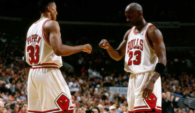 Scottie Pippen y Michael Jordan.