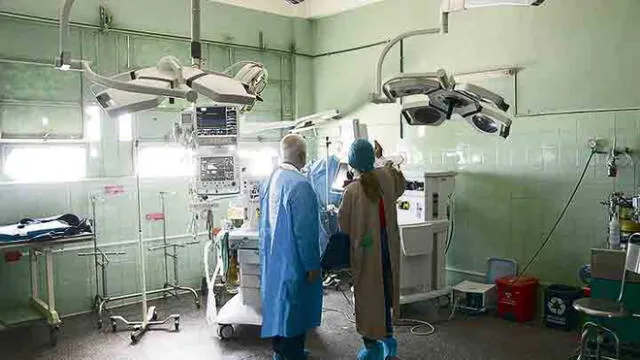 Área de cirugías de hospital Honorio Delgado vuelve a colapsar