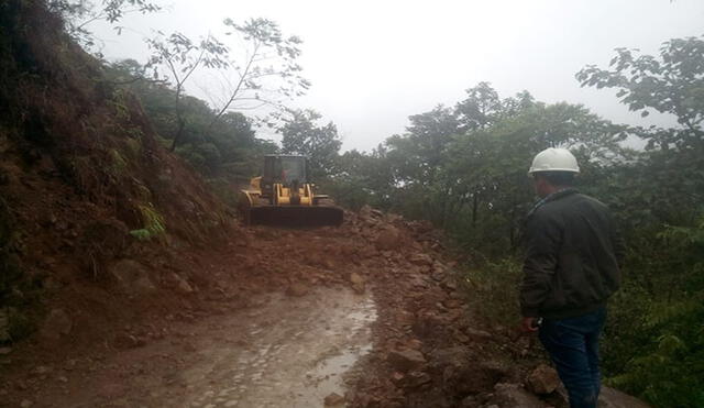 Cusco: Derrumbe afecta carretera en Vilcabamba luego de intensas lluvias [VIDEO]