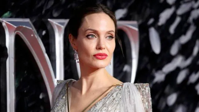 Difunden fotos en lencería de Angelina Jolie antes de ser famosa