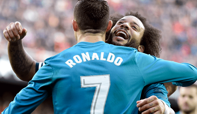 Marcelo a Cristiano Ronaldo por foto en piscina: “Tu espalda es fuerte”. Foto: AFP