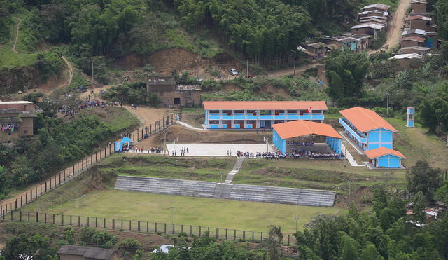 Vizcarra inspeccionó colegios en Cajamarca y Lambayeque tras inicio del año escolar [FOTOS]