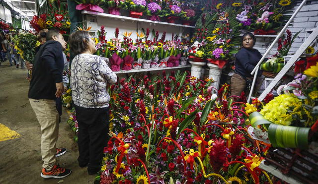 Día de la Madre: Cientos de personas acuden a Mercado de Flores [FOTOS]