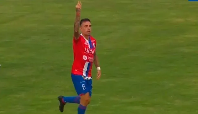 Fuentes anotó autogol tras un pivoteo de Ramírez. Foto: Gol Perú