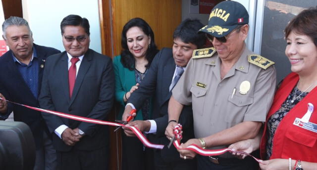 Gobernador de Tacna evitó pronunciarse sobre caso de tocamientos indebidos que implica a su funcionario.