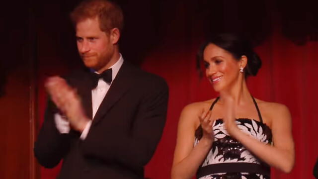 Meghan Markle desafía a la familia real británica con atrevido vestido mini [FOTOS y VIDEO]