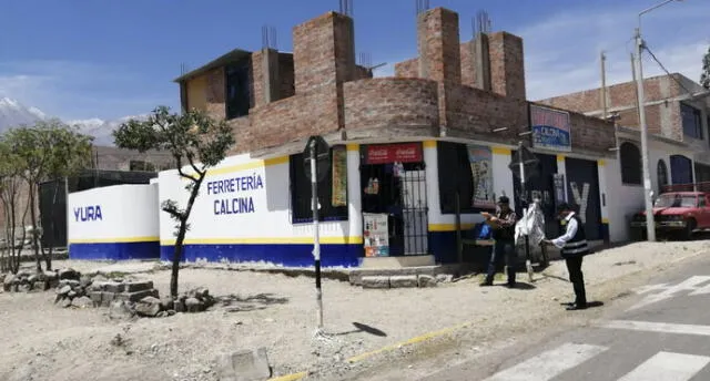 Soldador queda al borde de la muerte tras ser acuchillado en Arequipa