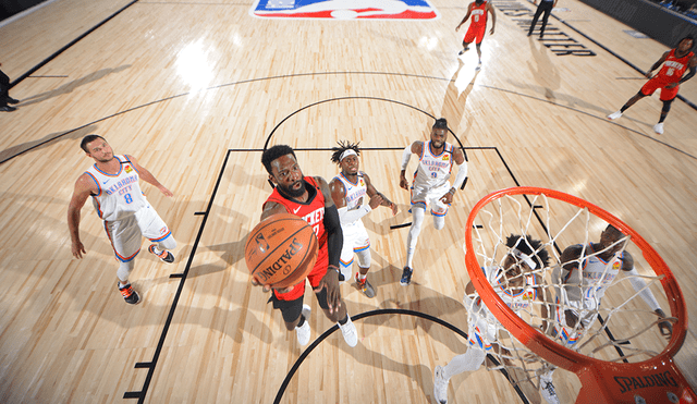 Houston Rockets derrotaron a los Oklahoma City 111-98 por el partido 2 de los Playoffs de NBA. (FOTO: AFP).