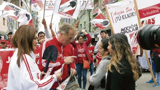 En Lima, aceleran campaña electoral a 15 días de las elecciones