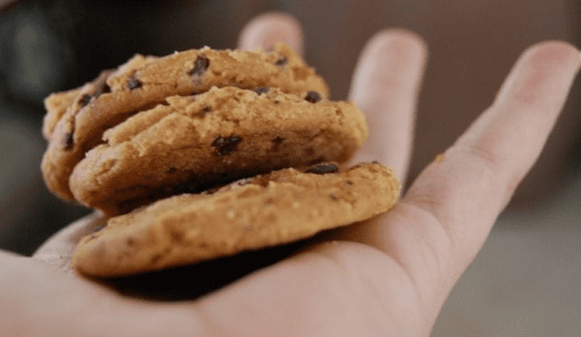 Repartió galletas a sus compañeros de clases e ingrediente secreto dejó en asombro a policías