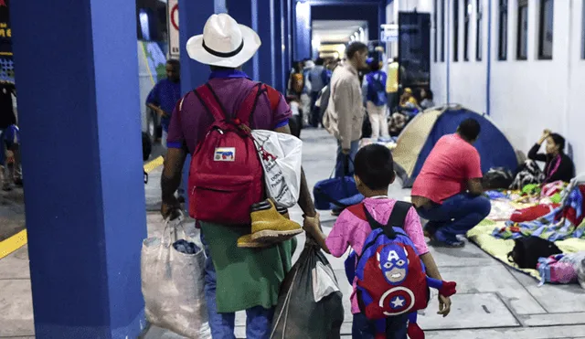 América Latina pide a Maduro aceptar ayuda para frenar migración venezolana
