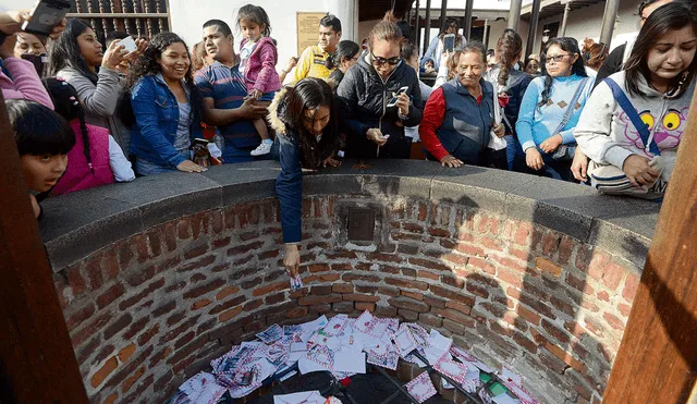 Miles de fieles renuevan su fe y amor a Santa Rosa de Lima en su día