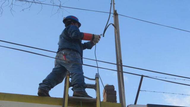 Corte de luz afectará dos distritos de Tacna este domingo