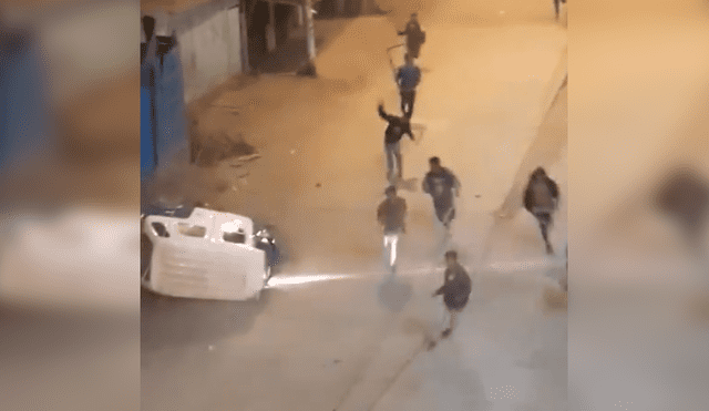 Facebook: Pandilla ataca a mototaxi sin saber que el conductor era uno de ellos [VIDEO]
