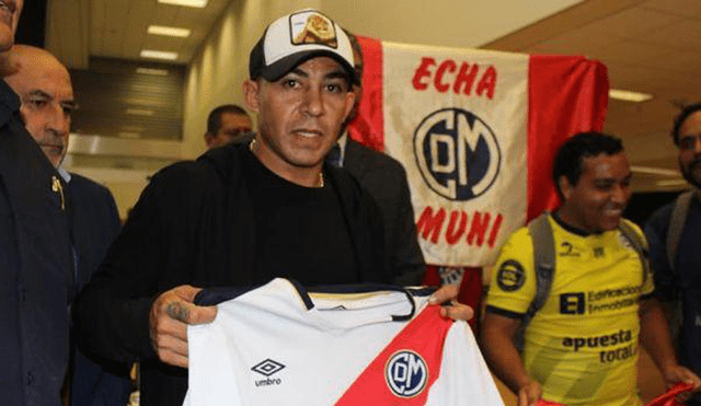Deportivo Municipal: Arévalo Ríos ya tendría decidida su salida