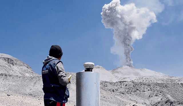 Arequipa: Ingemmet reportó un incremento de la actividad explosiva en el volcán Sabancaya