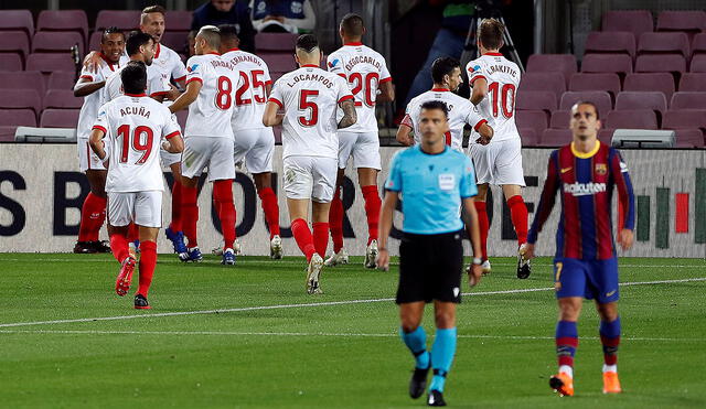 Barcelona y Sevilla se miden en la quinta jornada de la Liga Santander. Foto: EFE