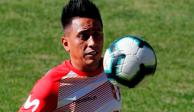 Selección peruana: Christian Cueva entrena en su día de descanso.