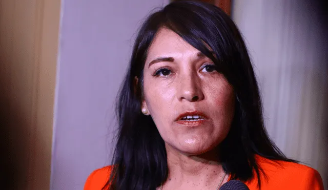 Fujimorista Salazar respalda a García: “Me parece correcto que le den asilo”