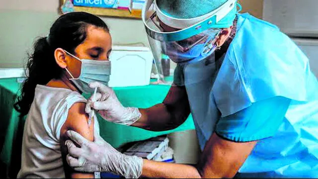retoman. Gerencia de Salud busca inmunizar a menores de edad que no fueron vacunados durante la pandemia.