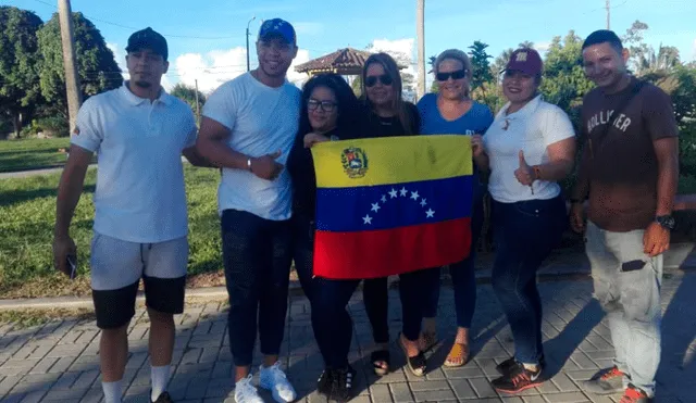 Venezolanos entregan ayuda humanitaria a damnificados de sismo en Rioja [VIDEO]