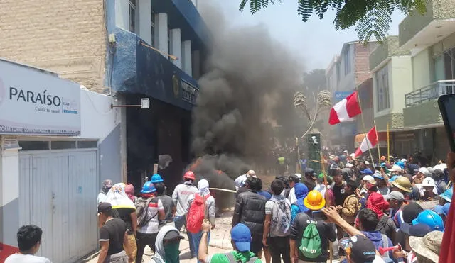 Amagos de incendio tanto en el Ministerio Público como el Poder Judicial de Camaná. Foto: Camaná GO