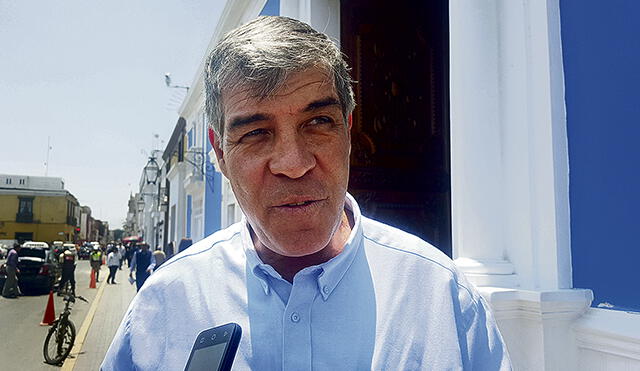 Virú Mar se ha convertido en tema “politiquero”, dice ex consejero González