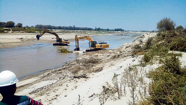 Contraloría observa falta de supervisor en trabajos de descolmatación de río