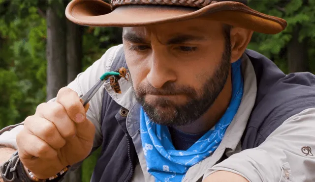 Un video muestra al famoso 'Coyote' Peterson siendo picado por una letal avispa gigante japonesa.