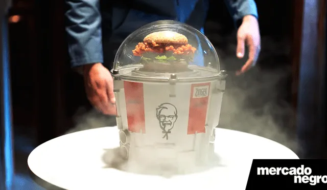 KFC entrena para enviar una hamburguesa al espacio