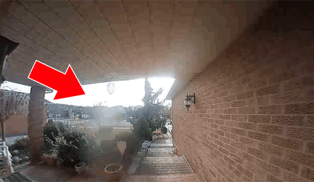 YouTube Viral: Un 'fantasma' que perturbaba la puerta de una casa fue captado por cámaras [VIDEO] 