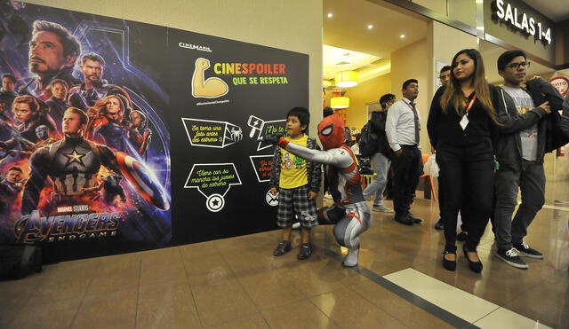 ''Avengers Edgame'': miles de fans asistieron a los cines para el estreno de media noche [FOTOS]