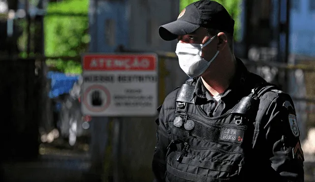 Mujer fue encontrada, en su domicilio, muerta. Foto: AFP