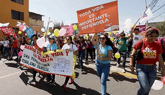 Colectivos de Moquegua marcharán en defensa de la vida y familia
