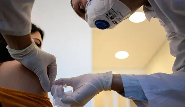 Ya en Brasil prueban una de las vacunas más avanzadas contra el nuevo coronavirus, la del laboratorio chino Sinovac Biotech. Foto: AFP